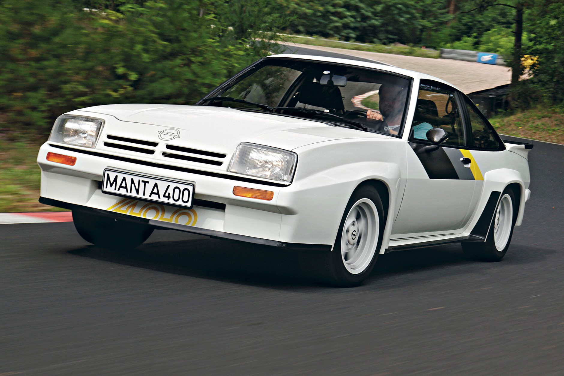 Opel Manta B 400 - dawać no mi szuter!