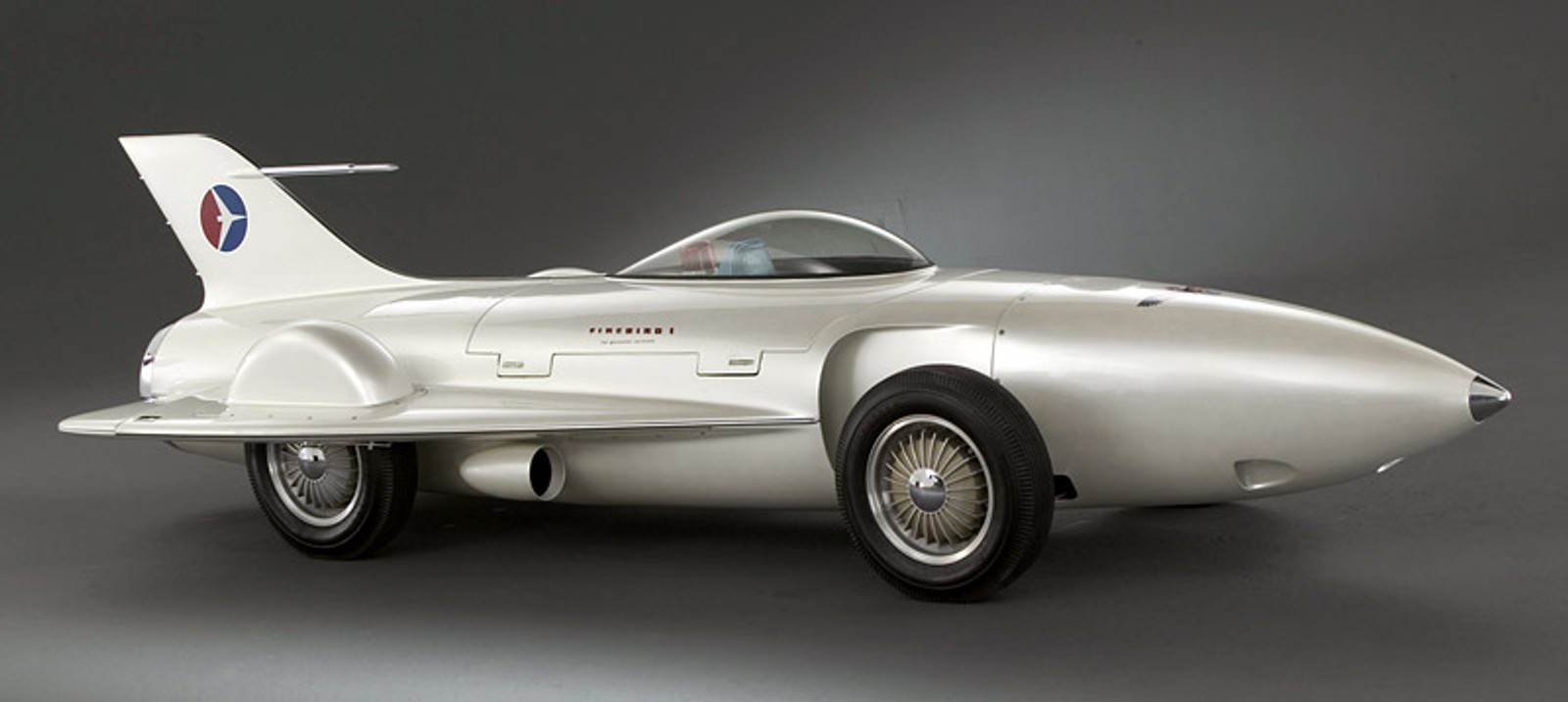 GM zaprezentuje w Pebble Beach samochody z wystawy Motorama (fotogaleria)