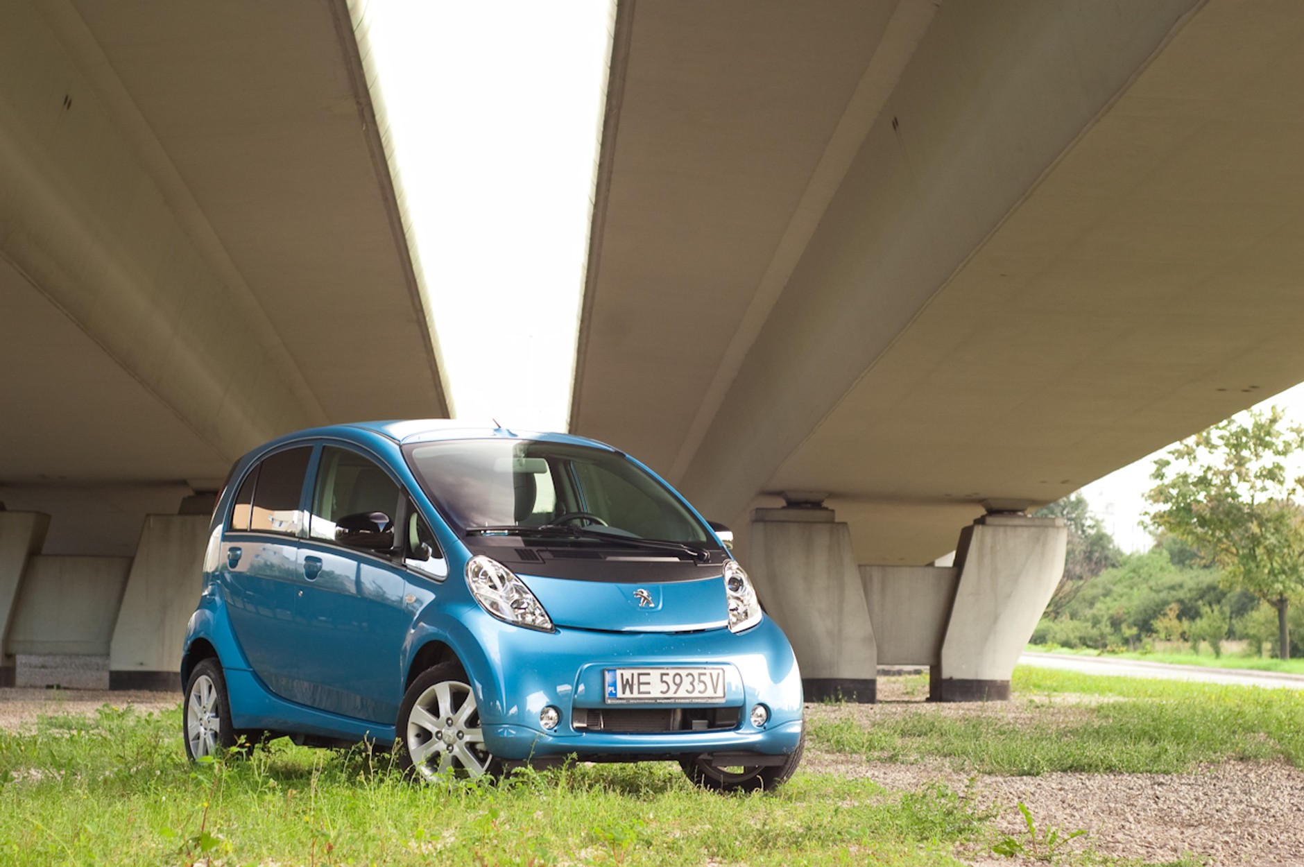 Peugeot iOn – uzależniony od elektryczności