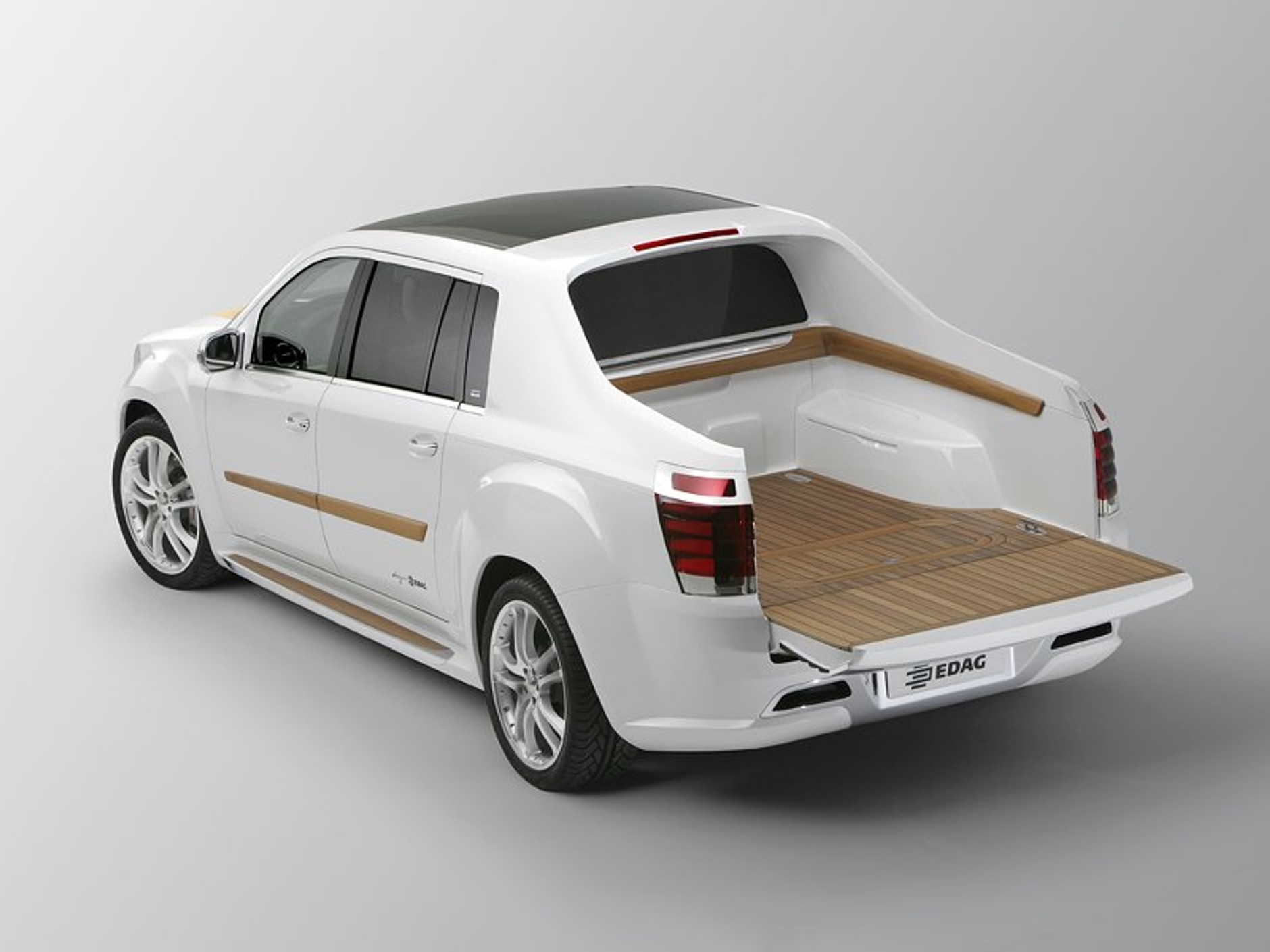 EDAG LUV: Give me all your LUV