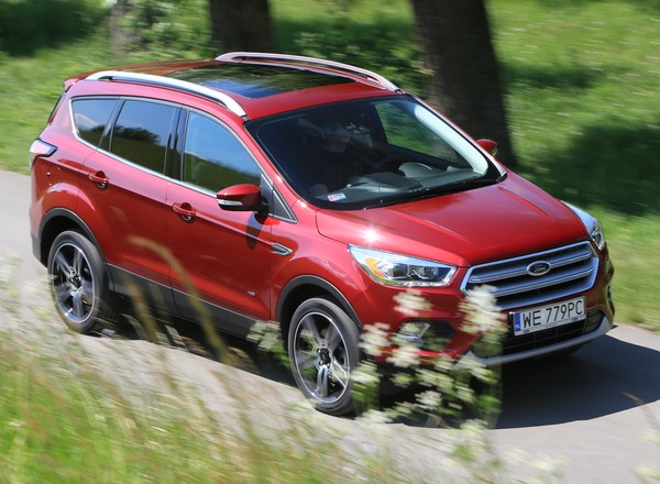 Ford Kuga 2.0 TDCi AWD Titanium - topowy według Forda