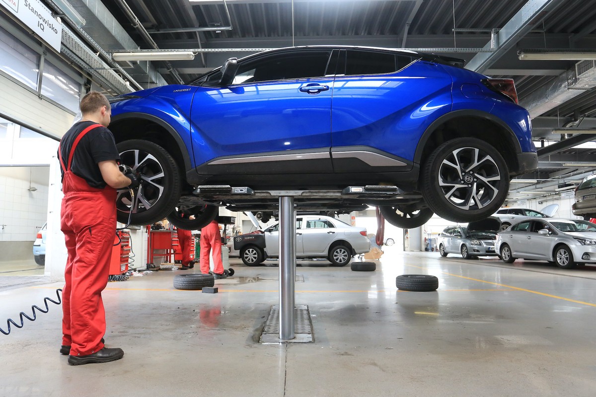 Używany crossover Toyoty imponuje mechanikom. Wzięliśmy go na warsztat. Oto ocena