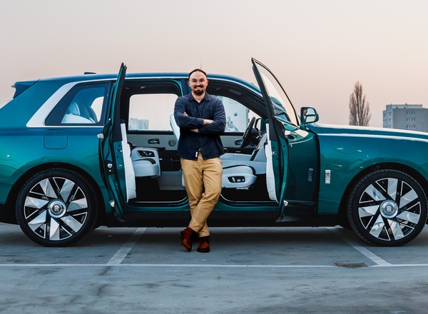 Oto dlaczego Rolls-Royce jest po prostu najlepszy. Spędziłem dobę z "królem SUV-ów"