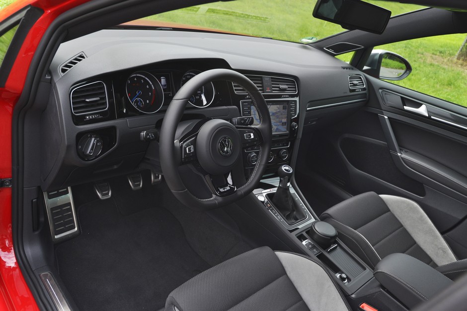 VW Golf R