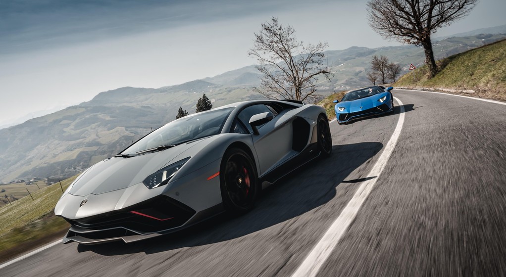 Lamborghini Aventador Ultimae (2022)