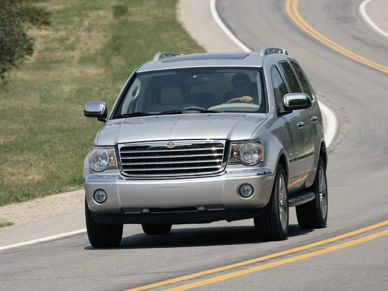 Aspen: duże SUV z fabryk Chryslera