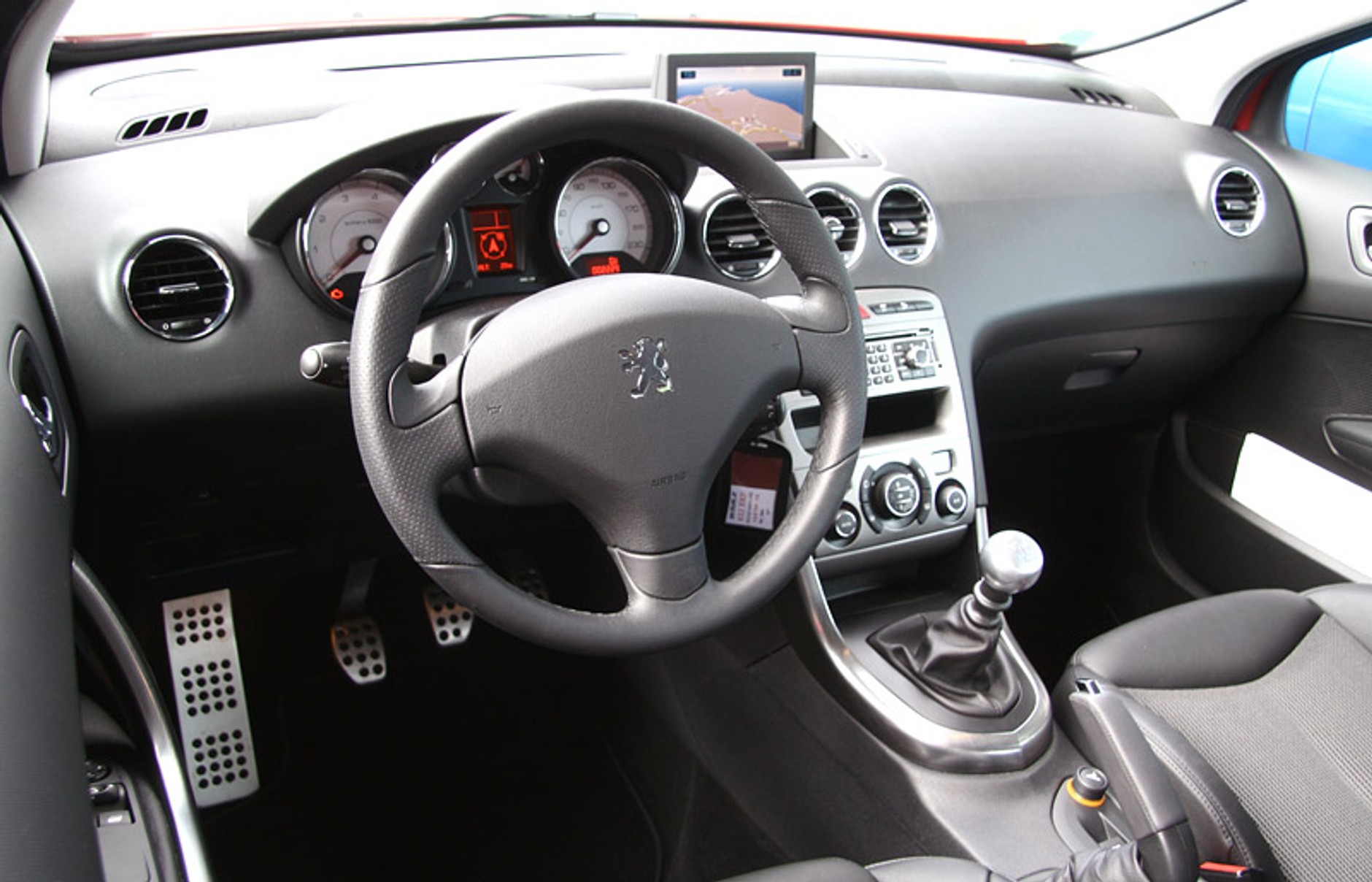 Peugeot 308: wrażenia z jazdy