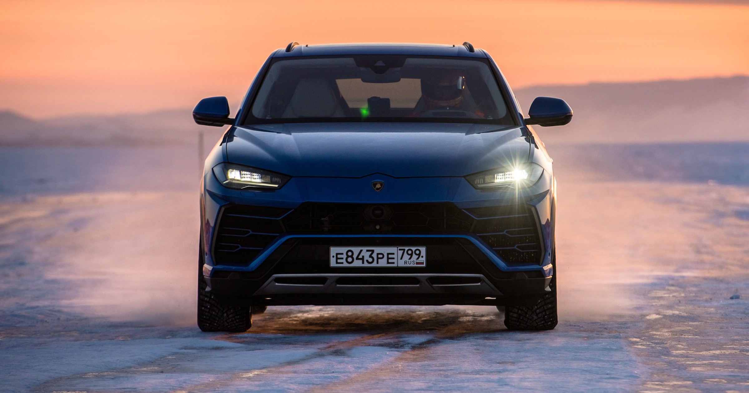 Lamborghini Urus – rekord prędkości na zamarzniętym jeziorze Bajkał