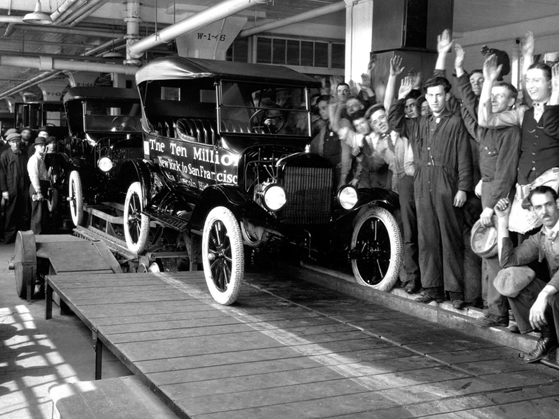 Ford Model T ma sto lat, na zlot przyjechało 750 (fotogaleria)