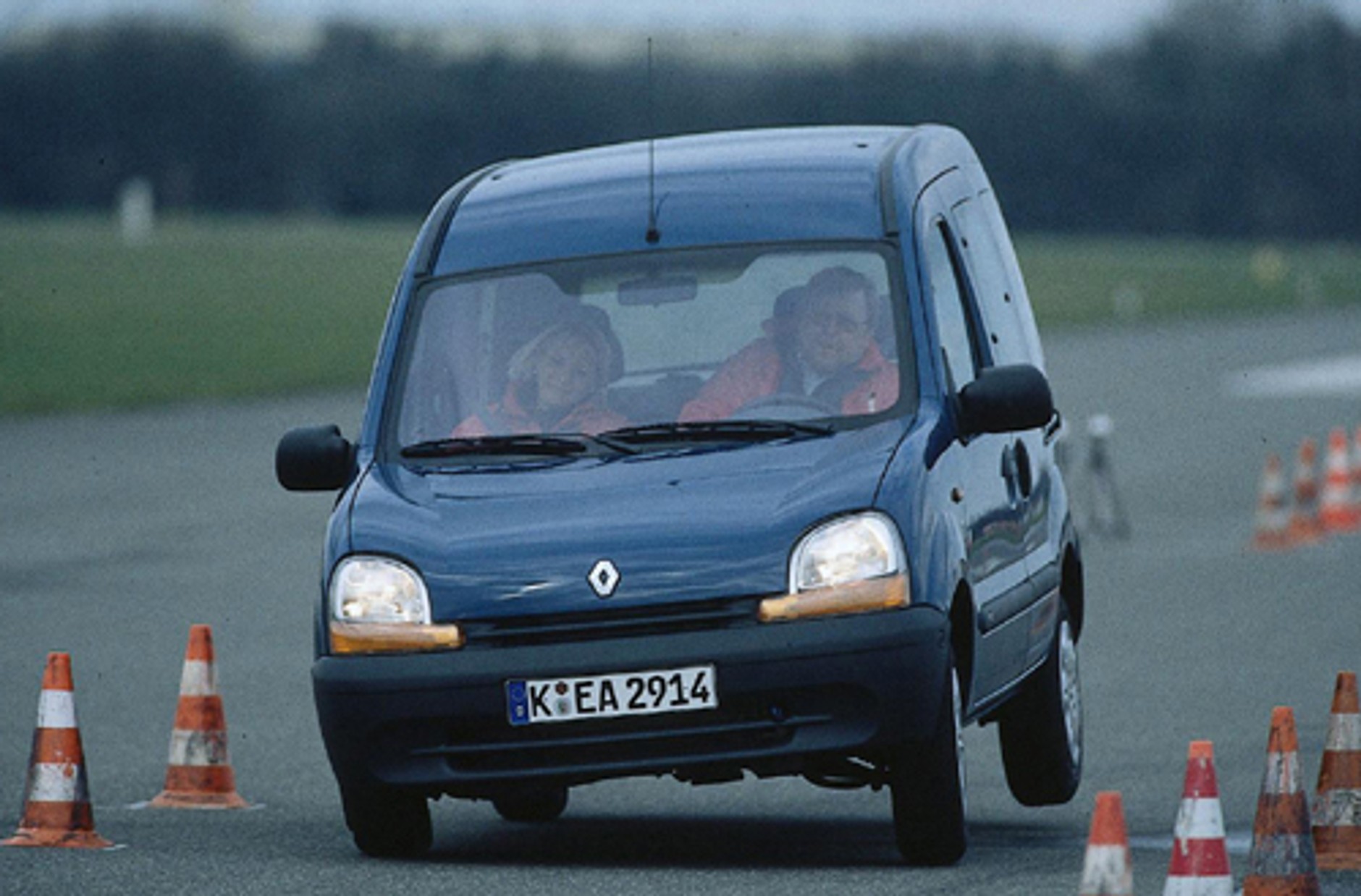 Fiat Doblo kontra Renault Kangoo - Zmotoryzowa ne skrzynki rodzinne