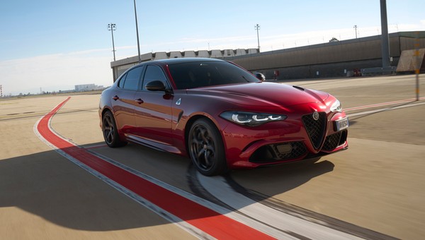 Alfa Romeo Giulia Quadrifoglio Collezione