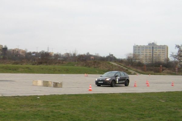 Szkoła Bezpiecznej Jazdy