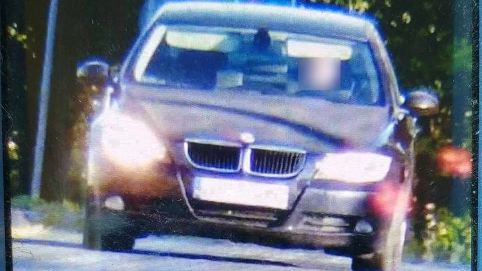 Policjanci prowadzili rutynową kontrolę. Wtedy pojawiło się BMW