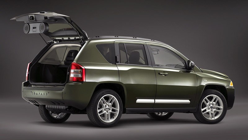 Paryż 2008: Jeep Compass Overland - kilka kosmetycznych zmian