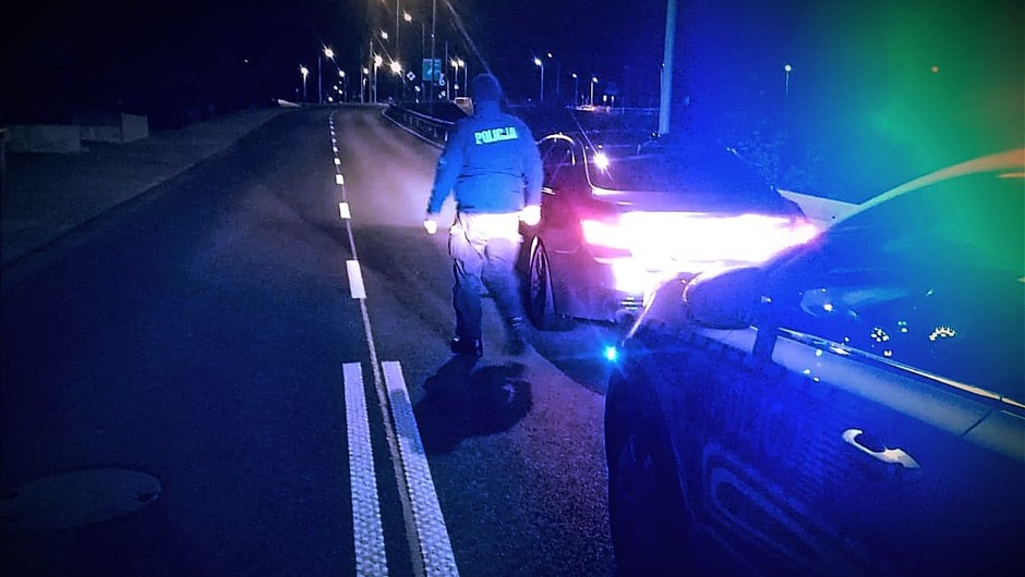 Młody kierowca odpowie teraz przed sądem