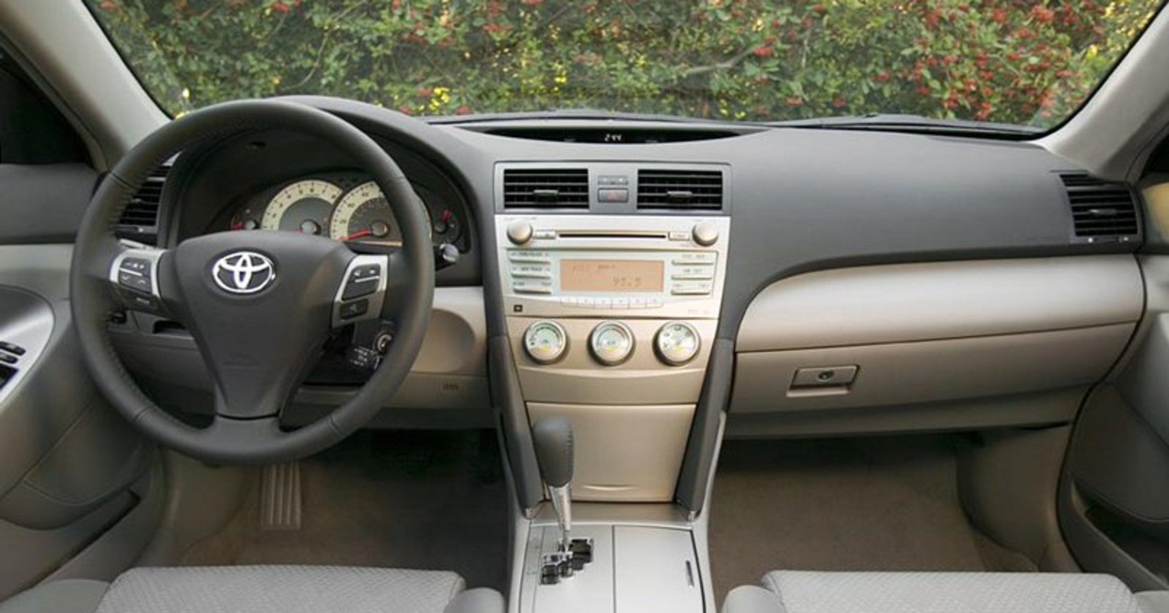Toyota Camry - zdjęcie ilustracyjne