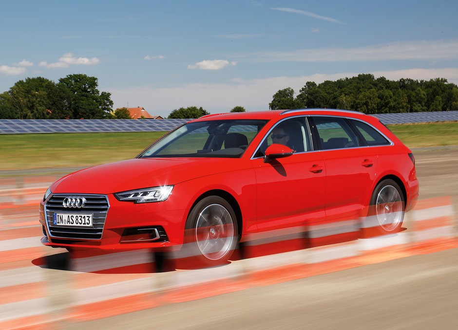 Audi A4 Avant
2.0 TDI S-Tronic
0-100 km/h: 7,8 s
190 KM, 400 Nm
6 l/100 km