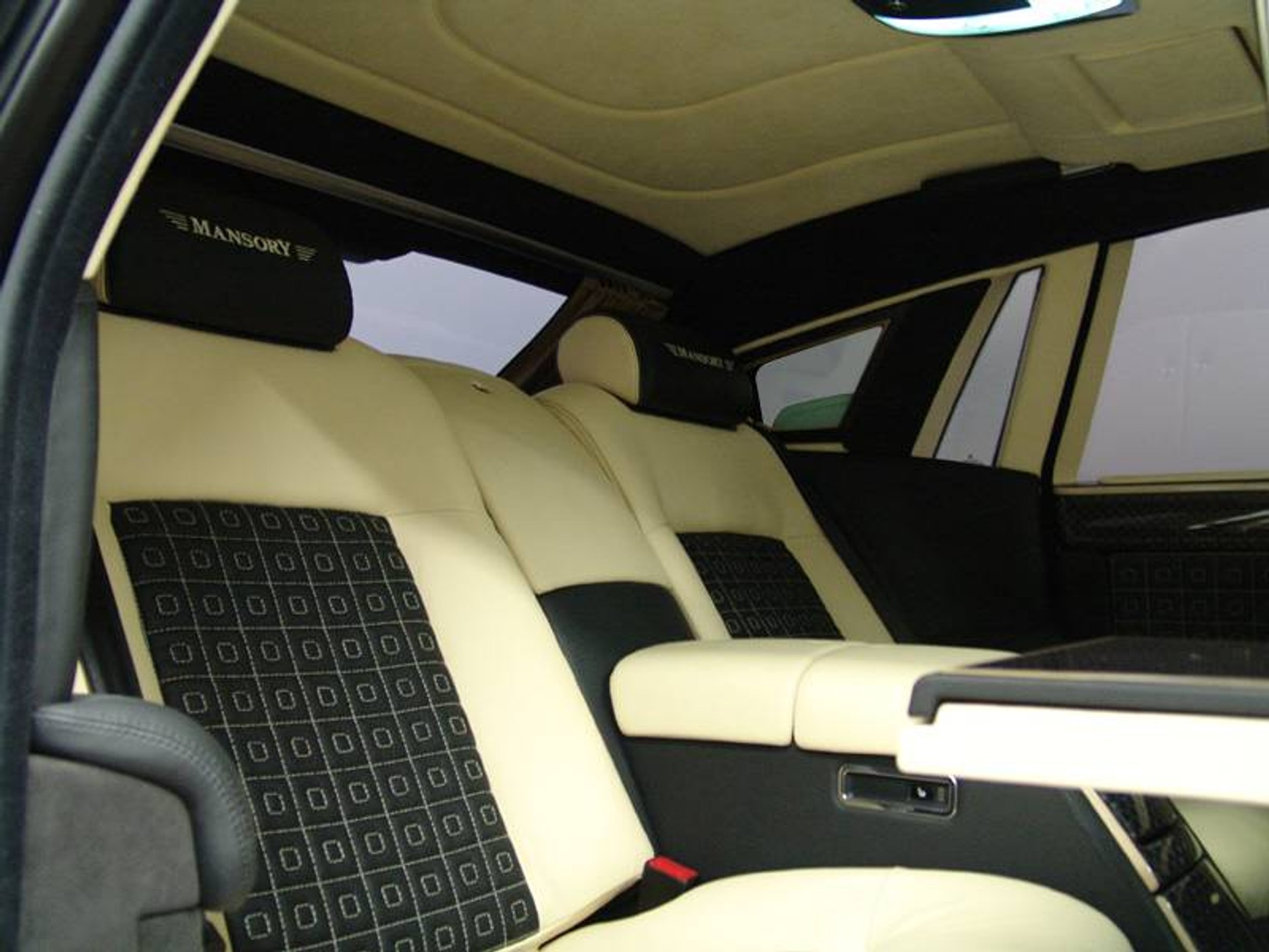 Mansory Conquistador: angielski arystokrata