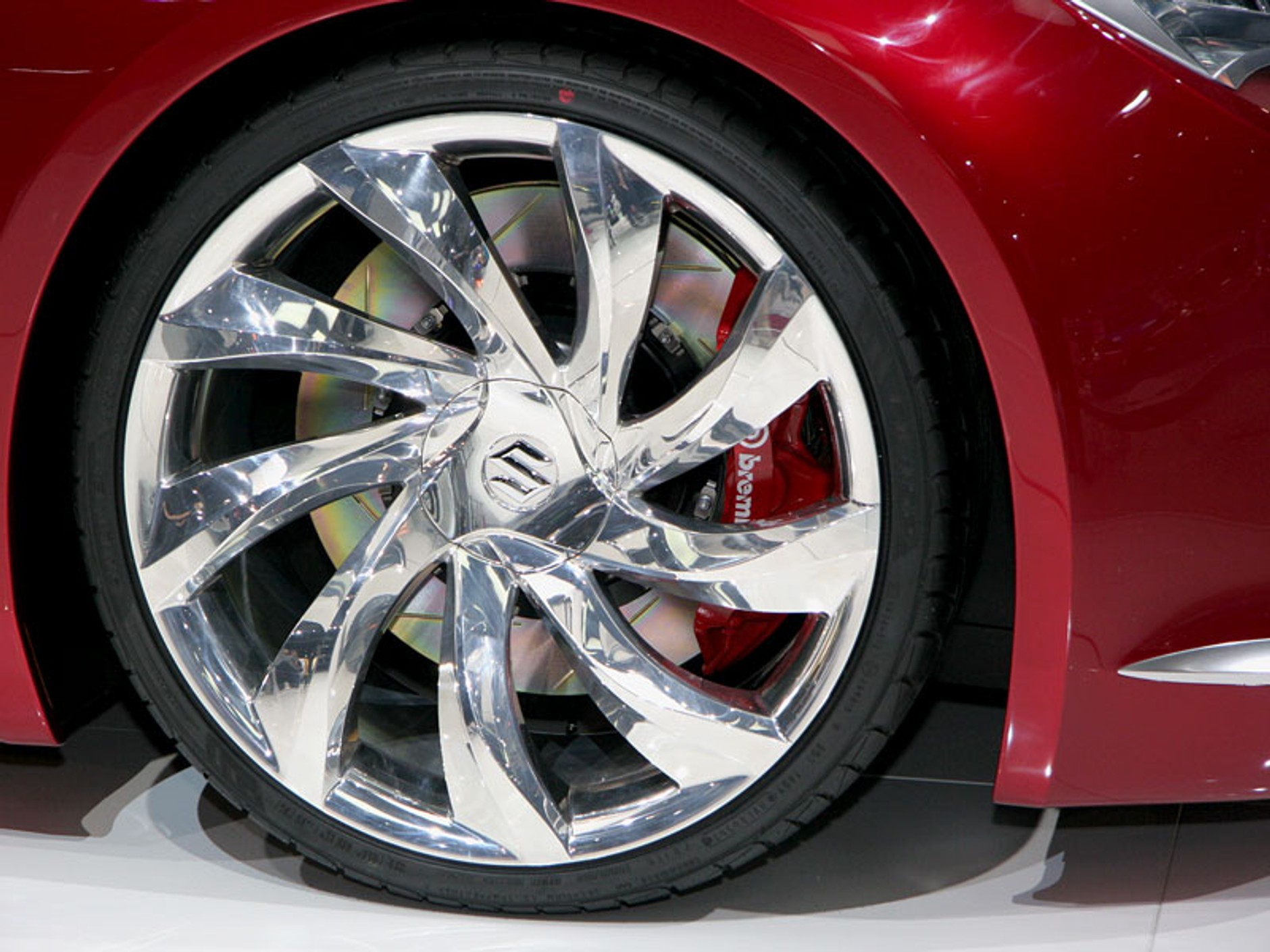 IAA Frankfurt 2007: Suzuki Kizashi – atak na klasę średnią