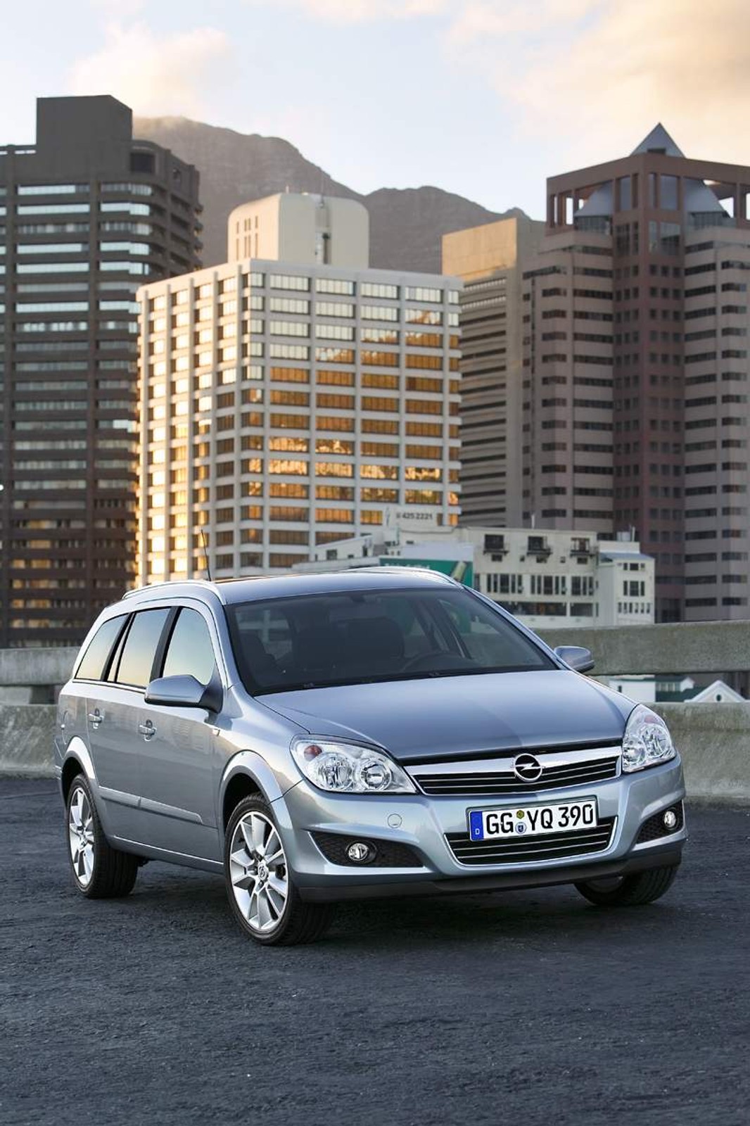 Nowa Astra już w lutym 2007 roku