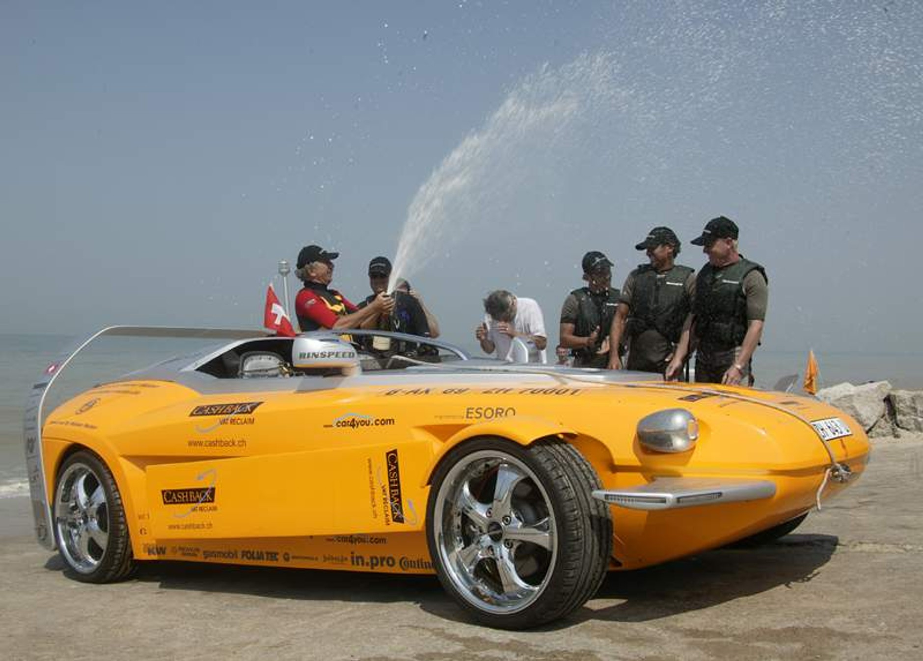 Rinspeed Splash w praktyce: trasa Dover – Sangatte w 193 minut