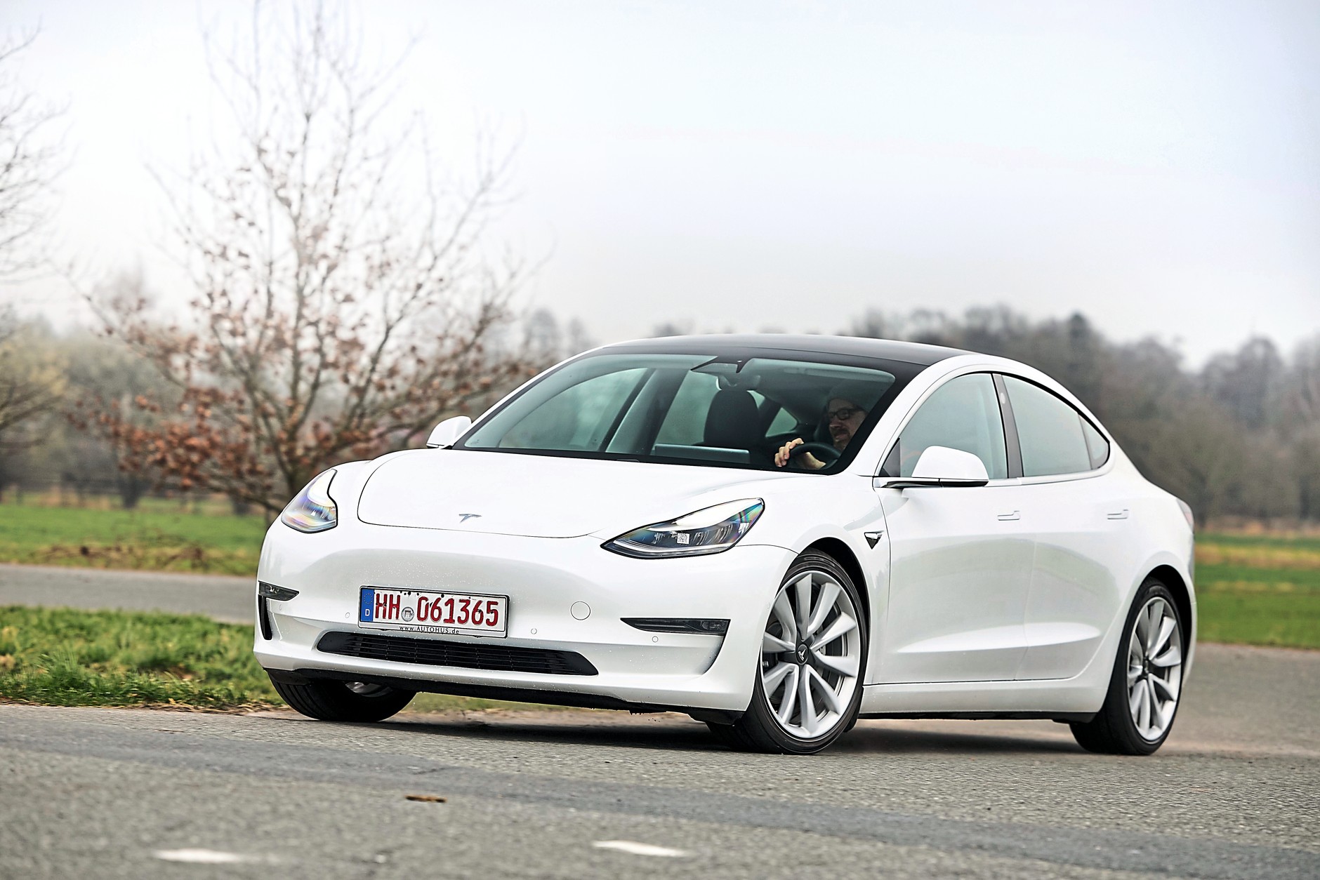 Tesla Model 3 Long Range Dual Motor (2020)