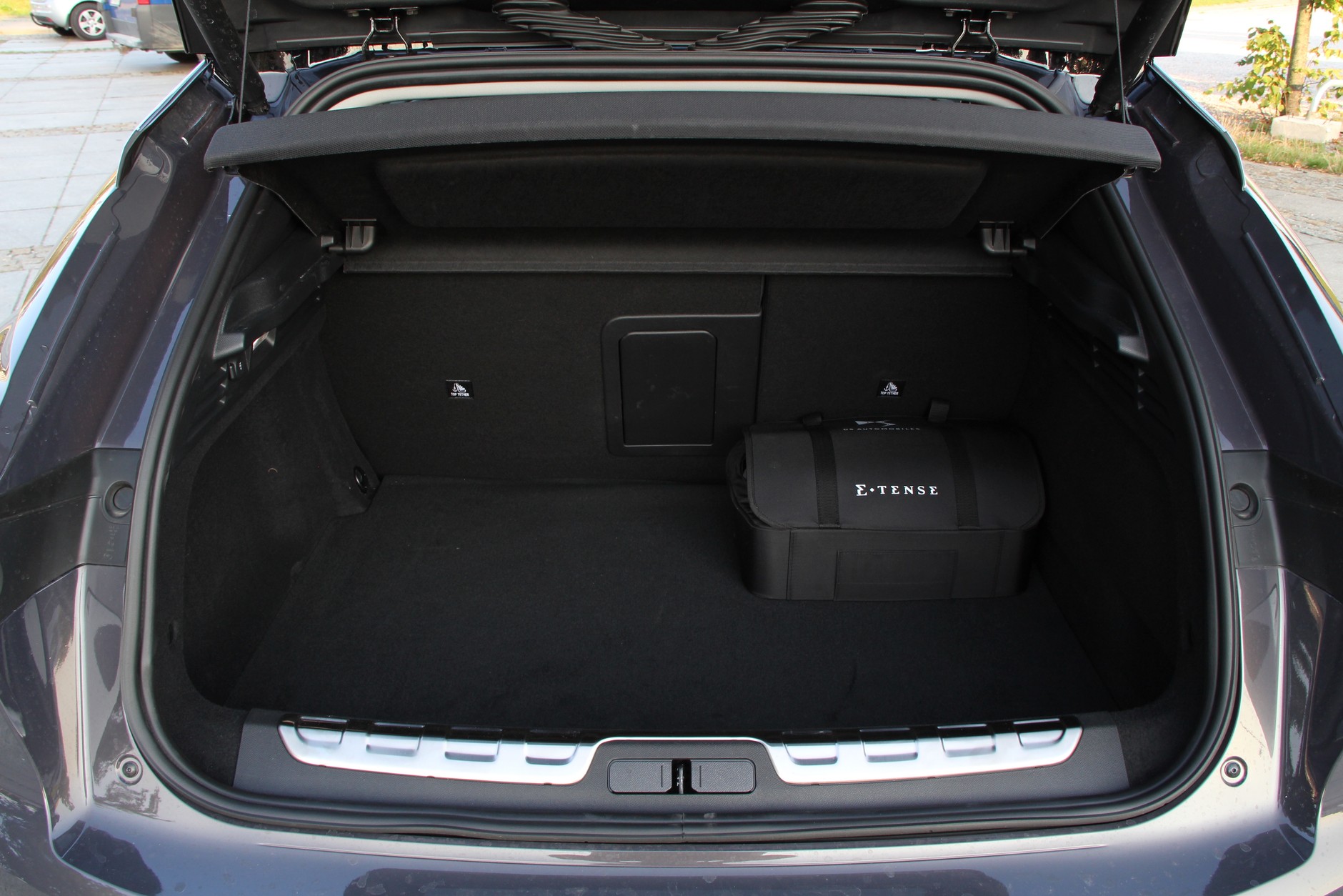 DS 4 PHEV Antoine De Saint Exupery