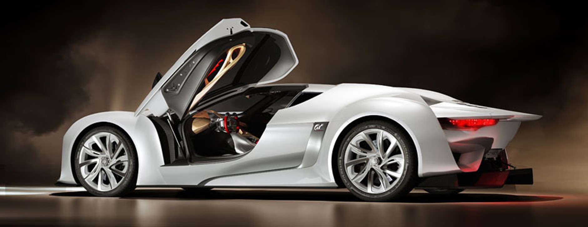 GTbyCitroën wkracza do świata motoryzacyjnych pasji… (fotogaleria)