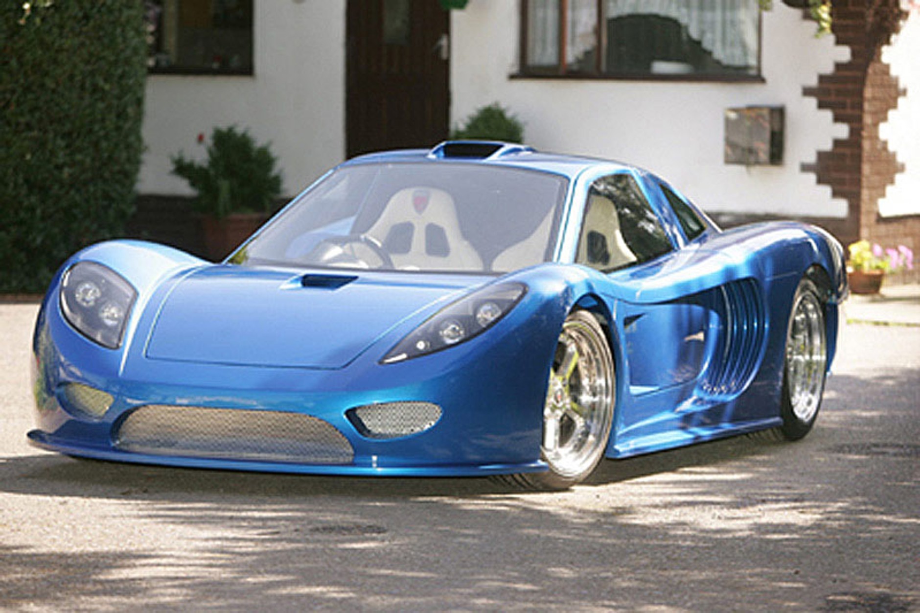 Barabus TKR: 434 km/h, 0-96 km/h w 1,67 sekundy