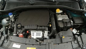 Citroen C4 Cactus 1.2 Puretech 130 - tylko airbumpów żal...