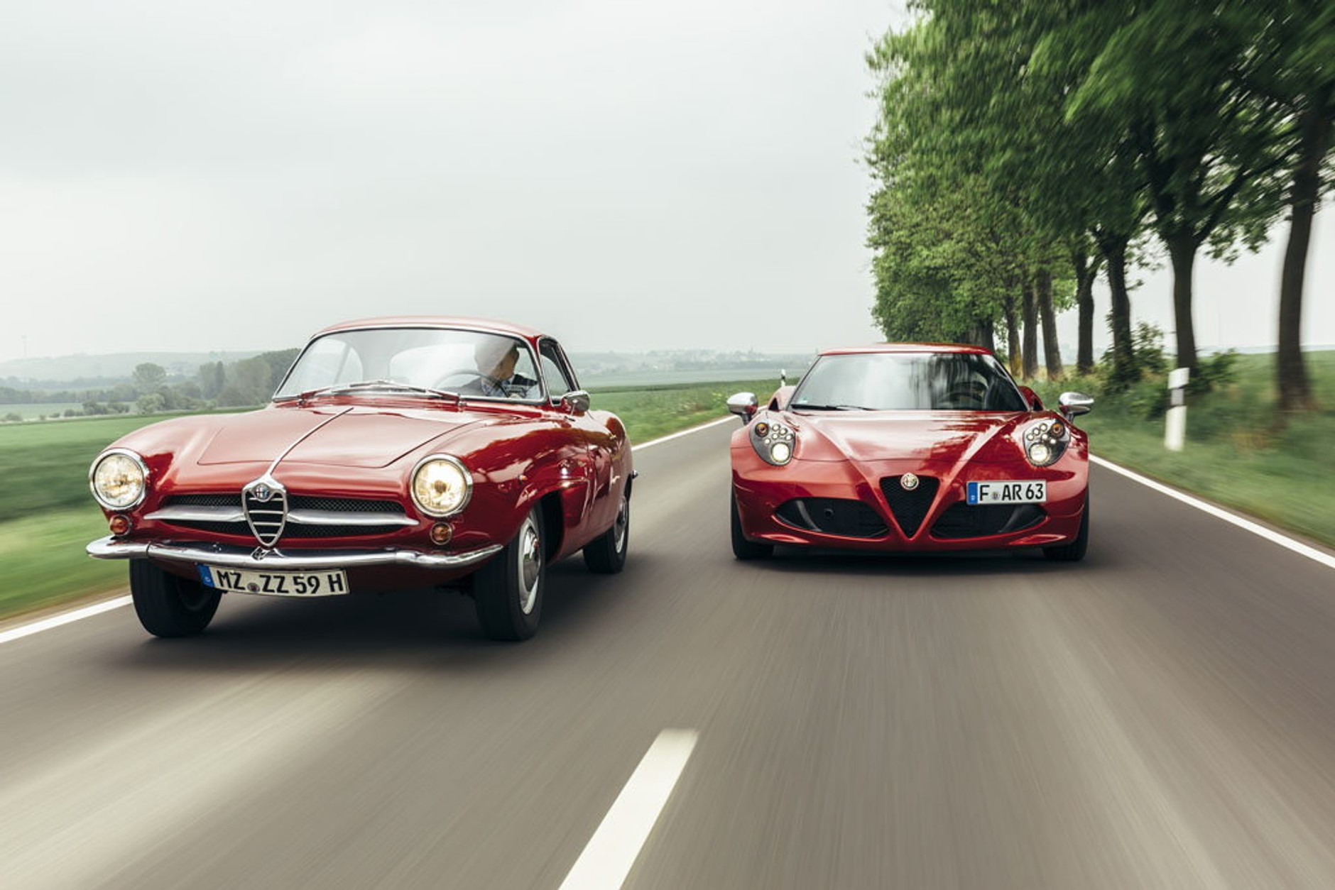 Samice Alfa - Alfy Romeo 4C i Giulietta SS