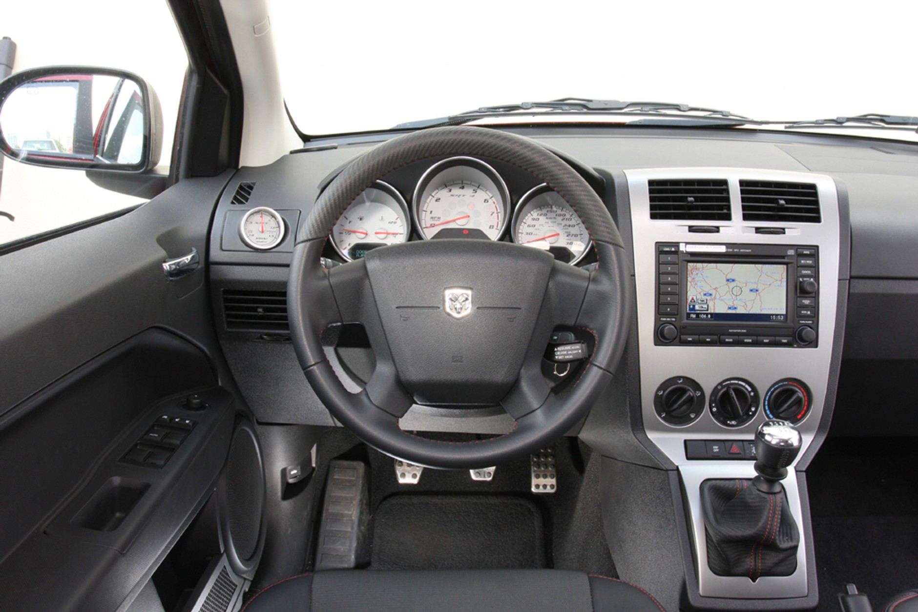 Dodge Caliber SRT4 - Uliczny wojownik