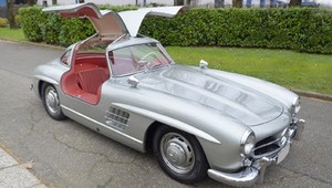 Mercedes Gullwing i 65 klasyków pod młotek. Aukcja COYS