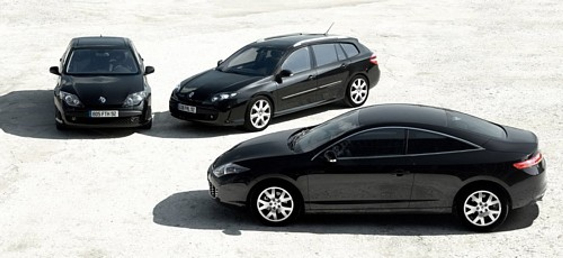 Renault Laguna Coupe Black Edition: W czarnym jej do twarzy