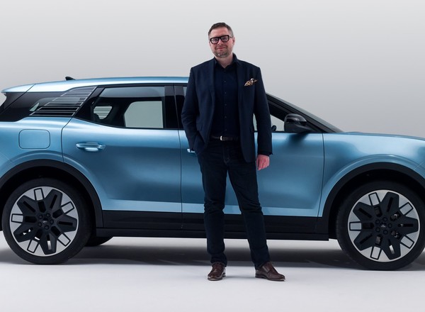 Widziałem nowego Forda Explorera. Jest kompaktowym SUV-em. Serio? Dlaczego?
