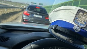 Pędziła 212 km/h "krajówką". Spieszyła się "do adwokata"