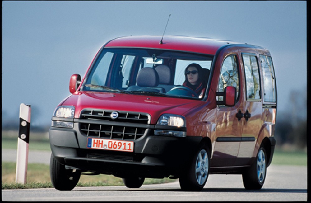 Mercedes Vaneo, Citroen Berlingo, Fiat Doblo, Ford Connect, Opel Combo, VW Caddy, Renault Kangoo - Do zadań specjalnych