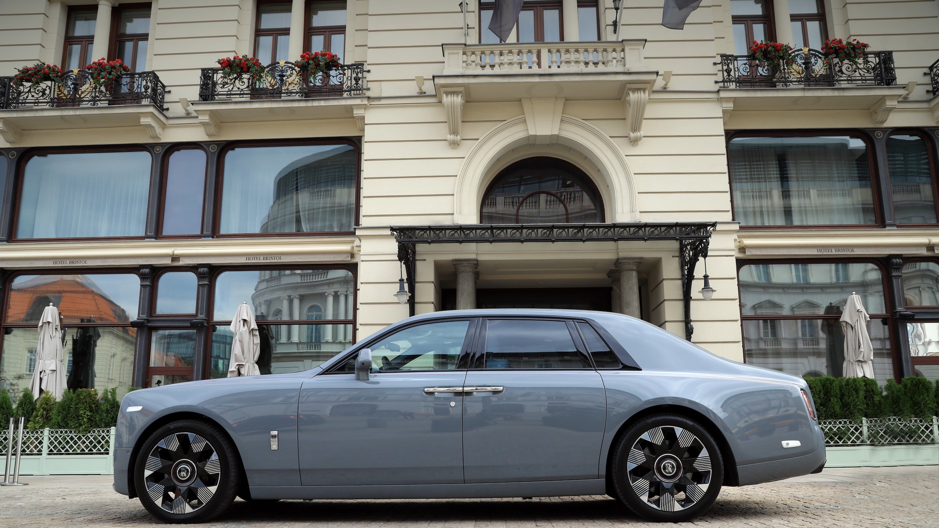 Rolls-Royce Phantom (2022, VIII Series II)