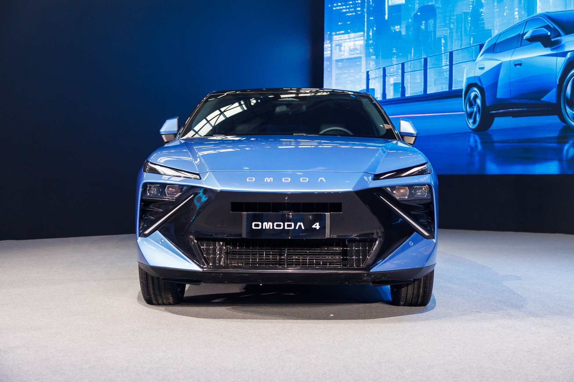 Omoda 4