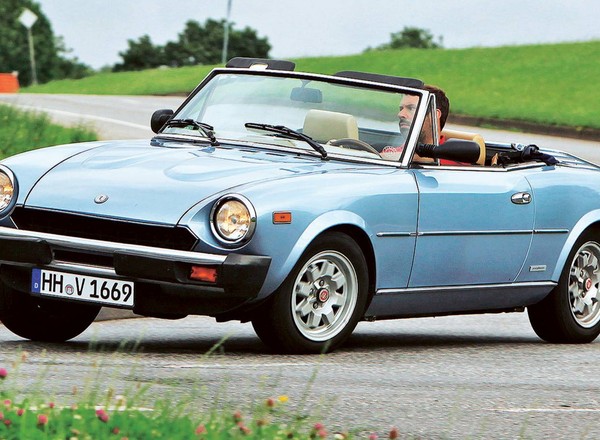 Fiat 124 Spider - im młodszy, tym lepszy