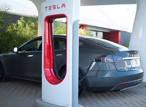 Tesla przegrała pozew zbiorowy w Norwegii. Będzie płacić odszkodowania właścicielom aut