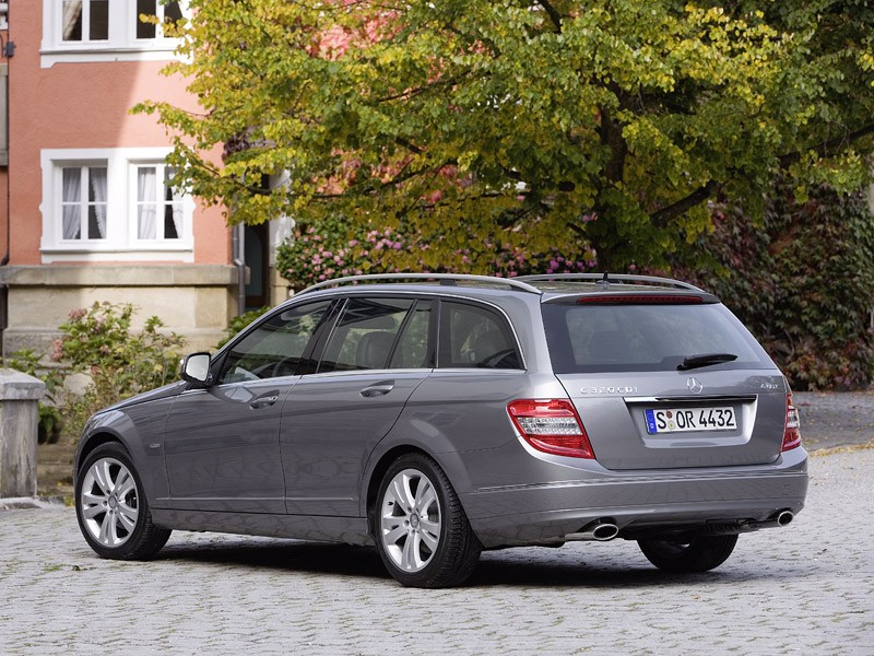 Mercedes-Benz klasy C: nowa generacja napędu na cztery koła 4Matic