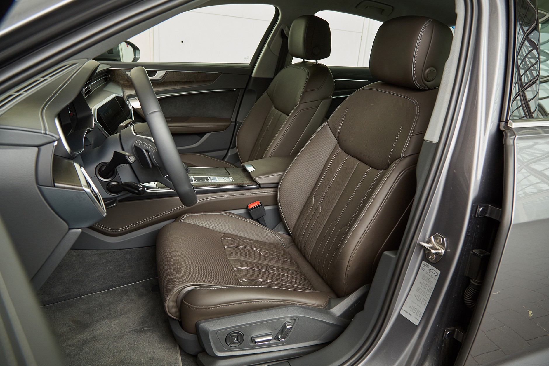 Audi A6 kontra Volvo S90 i BMW serii 5