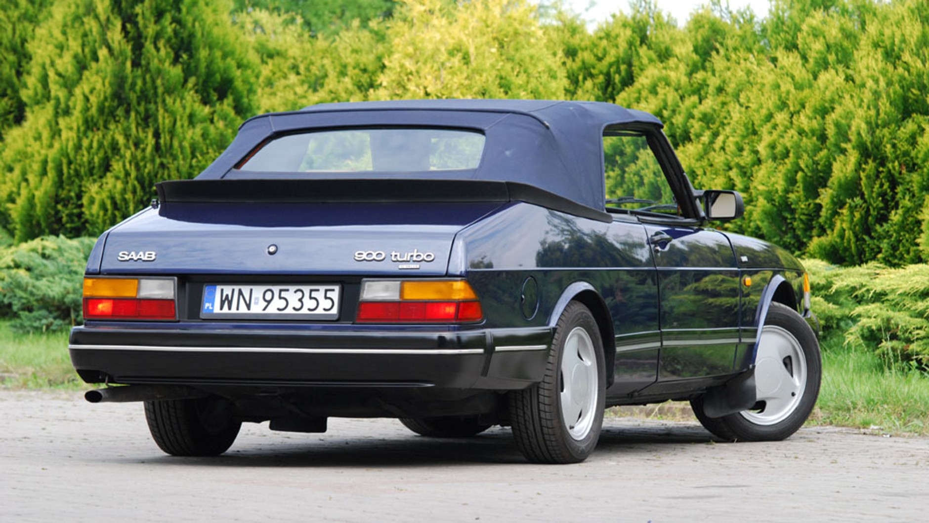 Saab 900 Cabrio: Krokodyl się nie starzeje
