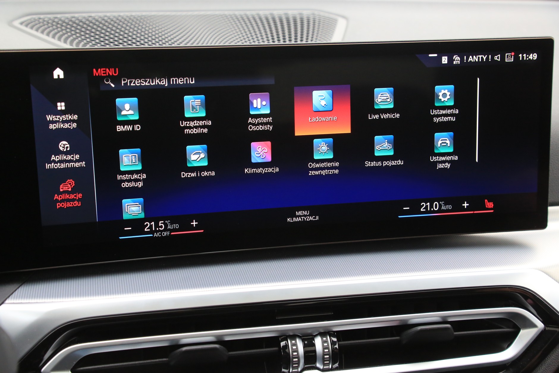 Nie jesteśmy fanami nowego systemu multimedialnego BMW.