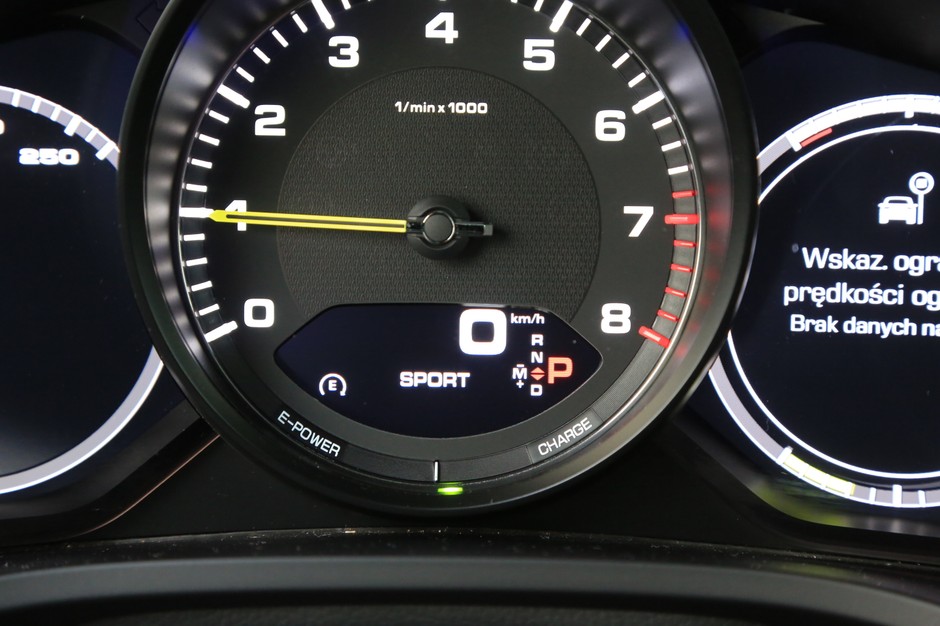 Porsche Cayenne Hybrid