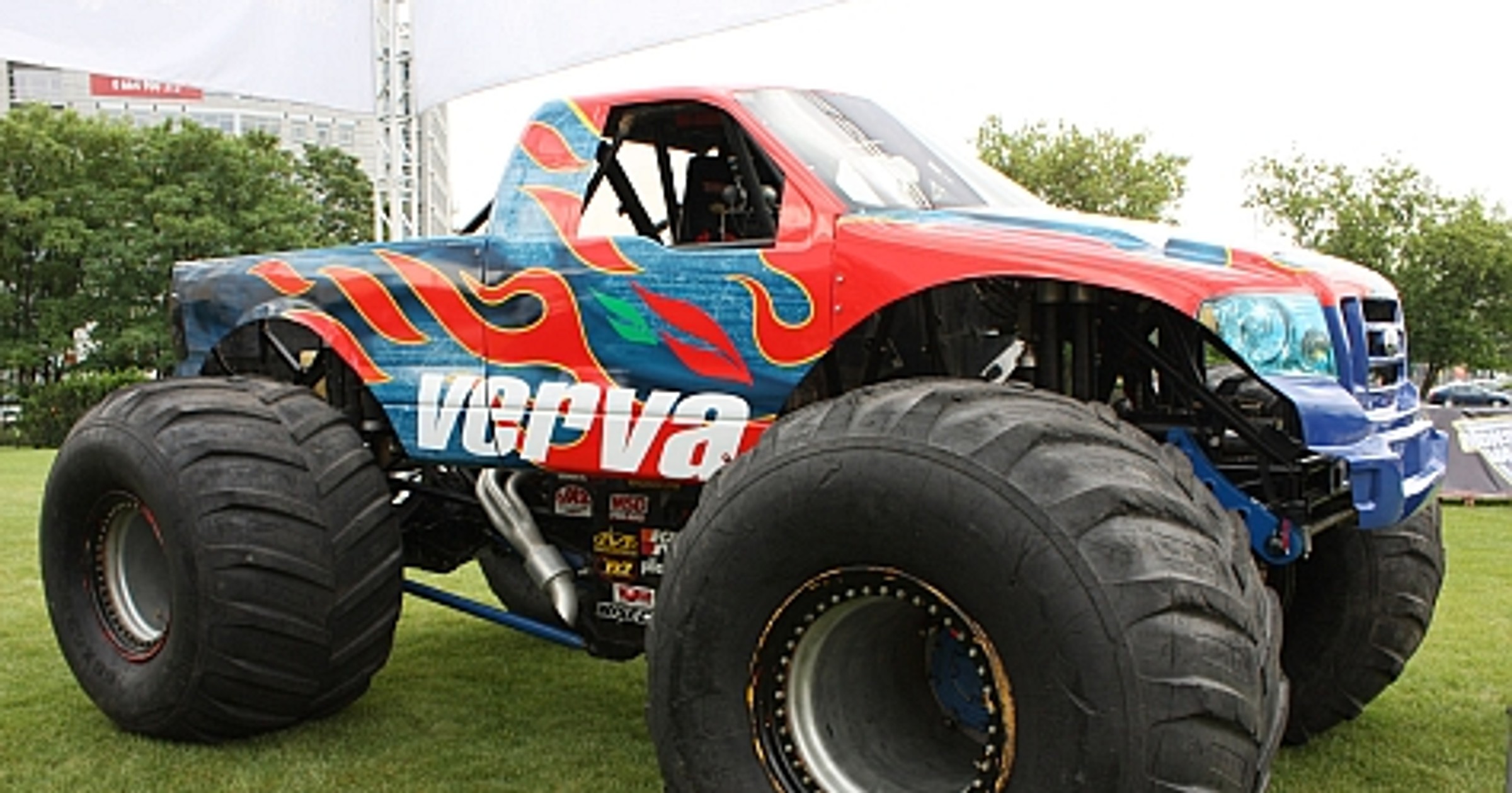 Monster Trucki odwiedziły Warszawę. Pierwszy etap ORLEN Monster Jam Promo Tour  już za nami