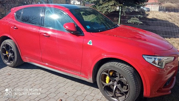 Ukradli samochód za 290 tys. zł i uciekli nim z Warszawy do Kielc. Spotkała ich niespodzianka
