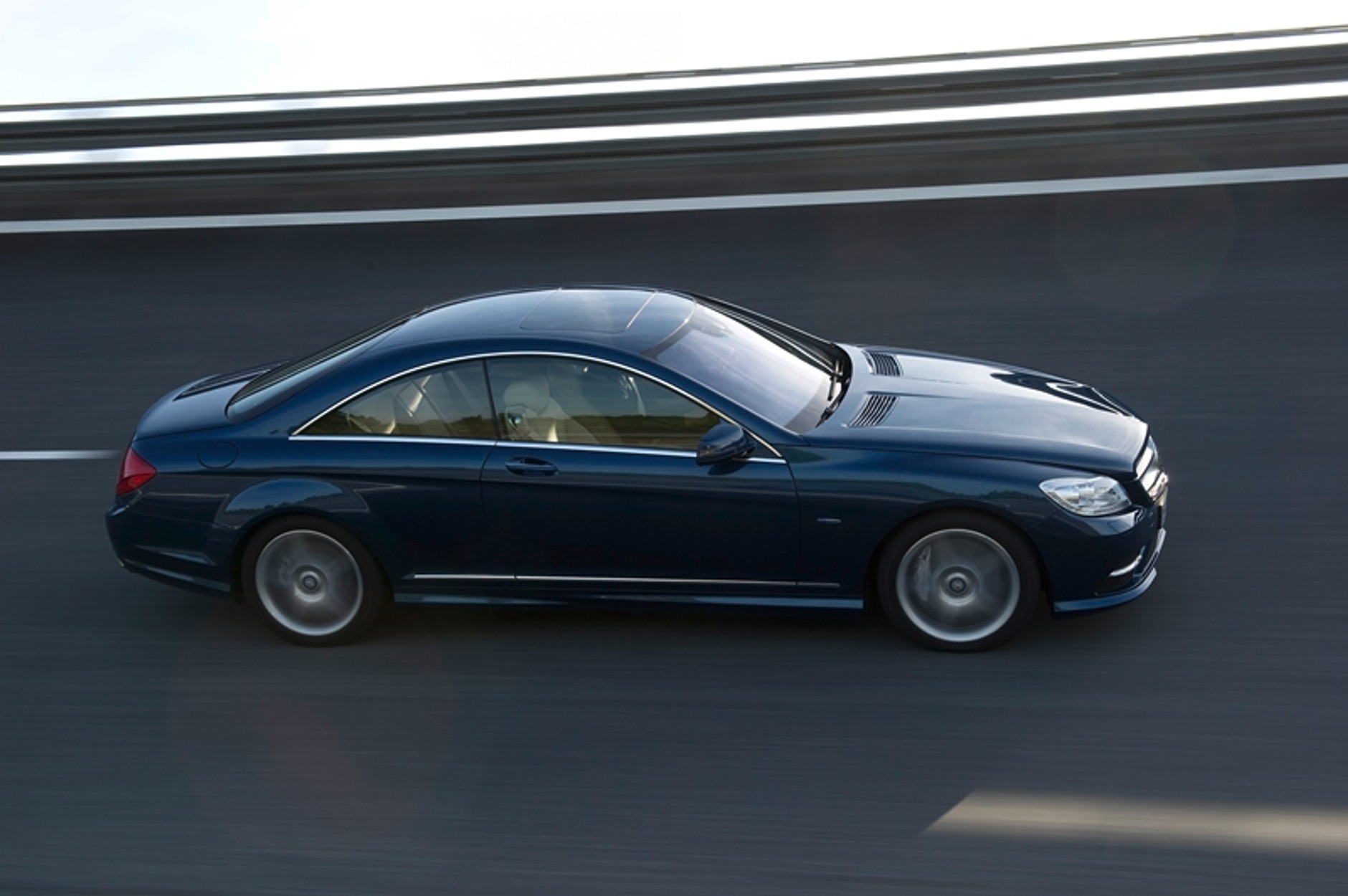 Mercedes CL – miała być klasa S coupé, ale nie ma