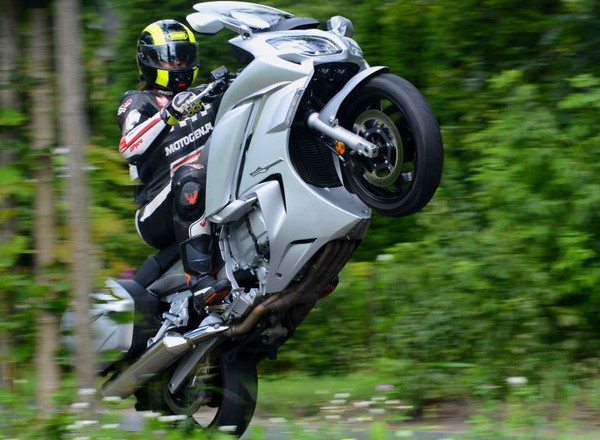 Yamaha FJR1300 - długodystansowiec w teście